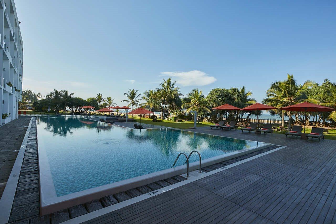 Citrus Waskaduwa Hotell Bentota Exteriör bild