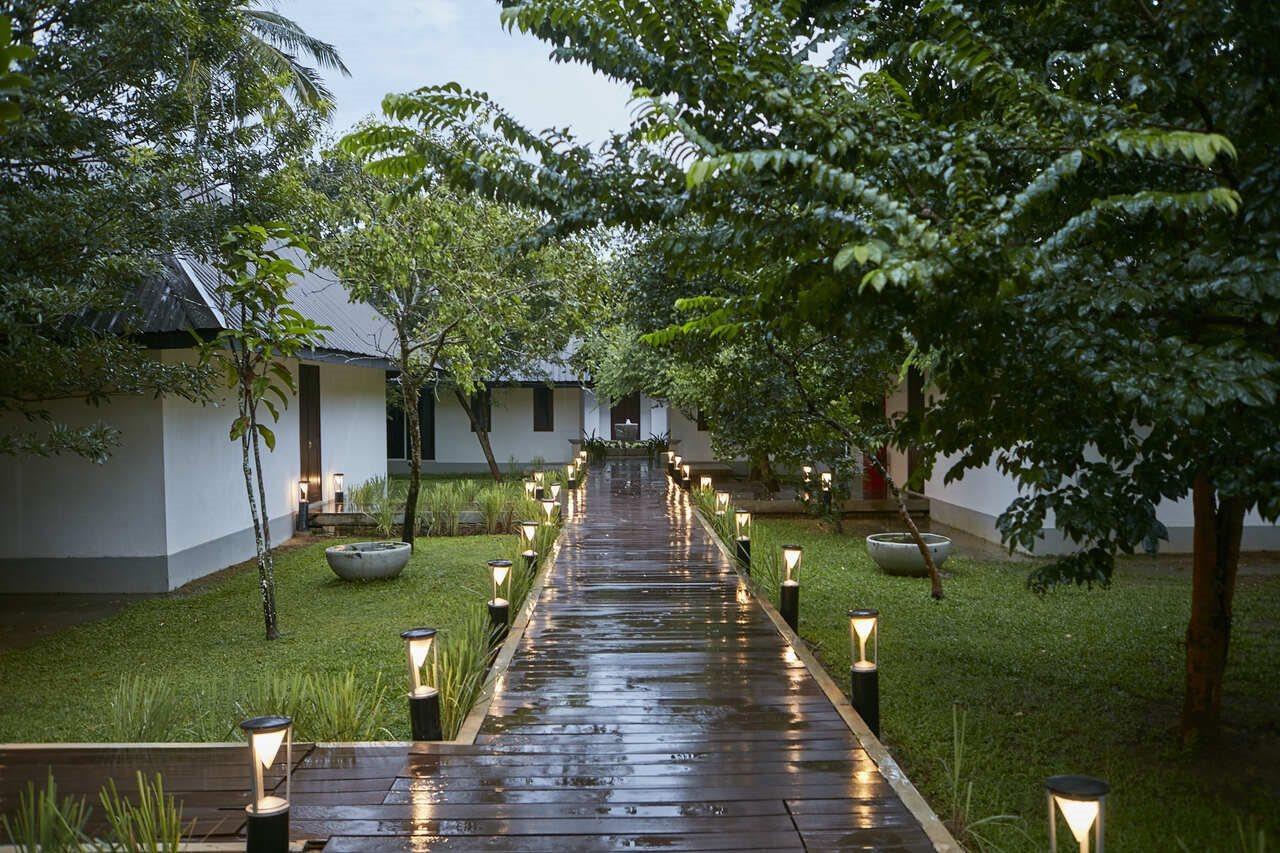 Citrus Waskaduwa Hotell Bentota Exteriör bild
