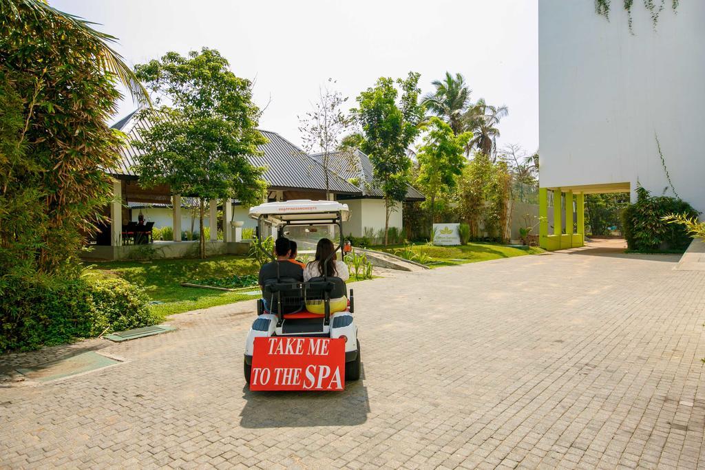 Citrus Waskaduwa Hotell Bentota Exteriör bild