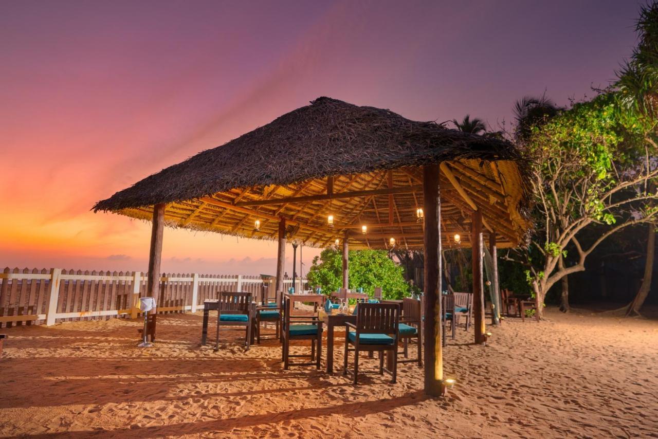 Citrus Waskaduwa Hotell Bentota Exteriör bild