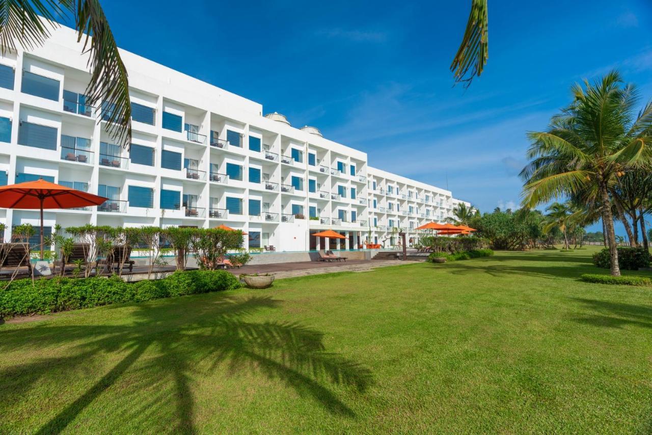 Citrus Waskaduwa Hotell Bentota Exteriör bild
