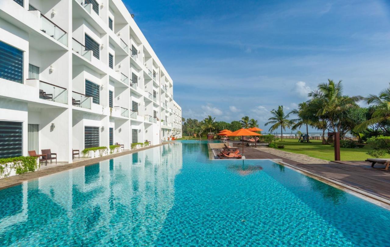 Citrus Waskaduwa Hotell Bentota Exteriör bild